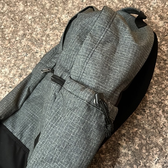 Vans Backpack - Picture 5 of 8